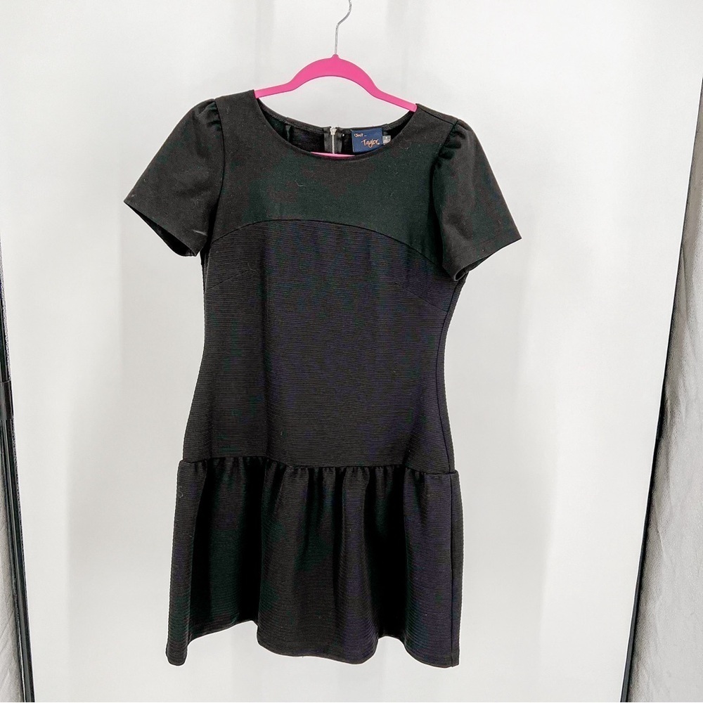 Just… Taylor Black Dress